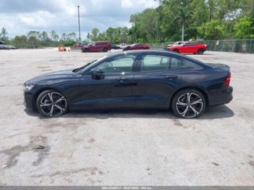 Volvo S60 III 2024 Volvo S60 b5 Plus Dark Theme, 2024r., 2.0L 2.0 Benzyna 247KM, zdjęcie 5