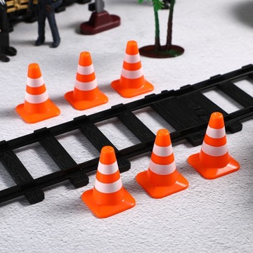 МИНИ-КОНУСЫ ДЛЯ МАЛЕНЬКИХ ИГРУШЕК Дорожные конусы, 7 шт.