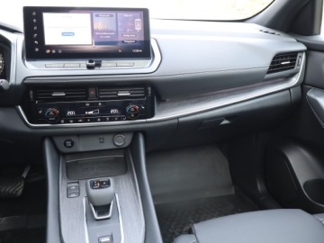 Nissan Qashqai III Crossover Facelifting 1.3 DIG-T MHEV 158KM 2025 Nissan Qashqai 1.3 DIG-T MHEV, 1. Właściciel, zdjęcie 7