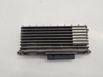 AUDI A4 B8 A5 8T WZMACNIACZ GŁOŚNIKÓW 8T0035223AD