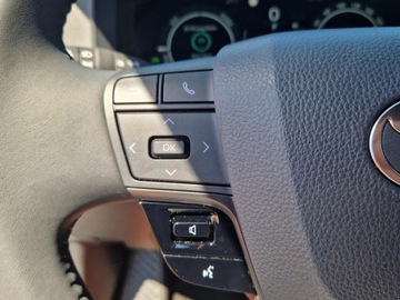 Toyota C-HR II SUV 2.0 Hybrid Dynamic Force 197KM 2025 Od ręki - Style 2.0 Hybrid Dynamic Force 197KM | Pakiet Bitone!, zdjęcie 5