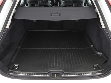 Volvo V90 II Kombi 2.0 D4 190KM 2016 Volvo V90 FV23% Inscription D4 AWD automat skóra, zdjęcie 19