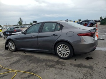 Alfa Romeo Giulia II Sedan Facelifting 2.0 Turbo 280KM 2023 Alfa Romeo Giulia 2023 ALFA ROMEO GIULIA SPRINT 2.0 Benzyna 280KM, zdjęcie 2