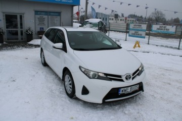 Toyota Auris II Touring Sports Facelifting 1.4 D-4D 90KM 2015 Toyota Auris Salon Polska Gwarancja Klima AU, zdjęcie 3