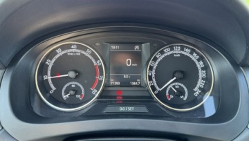 Skoda Rapid II Liftback Facelifting 1.0 TSI 110KM 2018 Škoda RAPID Skoda RAPID Style 1.0TSI 110KM 2018, zdjęcie 14