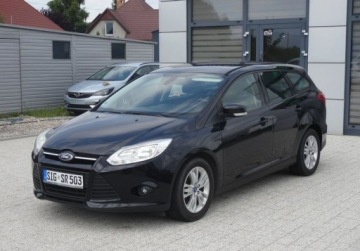 Ford Focus III Sedan Facelifting 1.0 EcoBoost 125KM 2014 Ford Focus 1.0 Benz. 125KM Klimatronic Alu Tempomat Zadbany Oplacony 125KM, zdjęcie 15