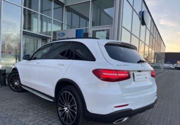Mercedes GLC C253 SUV 2.1 220 d 170KM 2018 Mercedes-Benz GLC Mercedes-Benz GLC 2.1 Diesel 170KM, zdjęcie 2