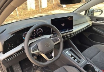 Volkswagen Golf VIII 2026 Volkswagen Golf Variant Life Plus 1.5 eTSI mHEV 115KM DSG 1.5 Benzyna 116KM, zdjęcie 3