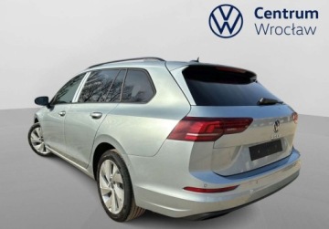 Volkswagen Golf VIII 2026 Volkswagen Golf Variant Life Plus 1.5 eTSI mHEV 115KM DSG 1.5 Benzyna 116KM, zdjęcie 7