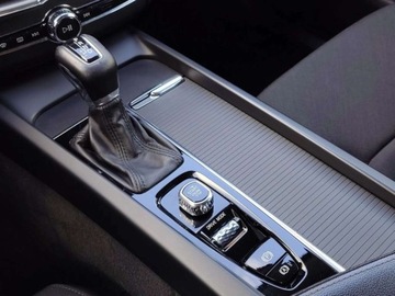 Volvo XC60 II Crossover D4 190KM 2020 Volvo XC 60 Salon PL Zadbany Navi 2.0 Diesel 190KM, zdjęcie 18