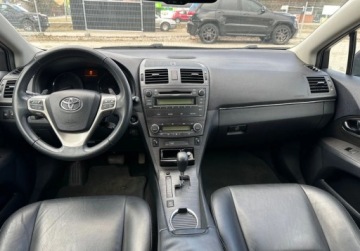 Toyota Avensis II Kombi 2.2 D-4D 150KM 2009 Toyota Avensis 2.2D-4D 150KM 2009r. auto zarejestrowane i ubezpieczone w P, zdjęcie 10