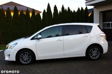Toyota Verso Minivan Facelifting 1.6 D-4D 112KM 2015 Toyota Verso Toyota Verso 1.6 D-4D 7-Sitzer StartStop Skyview Edition 1.6, zdjęcie 16