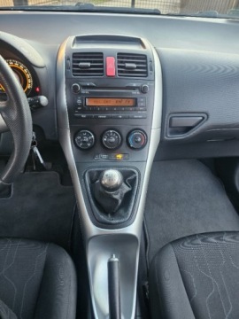 Toyota Auris I Hatchback 1.33VVT-i 100KM 2010 Toyota Auris Salon PL ud.niski przebieg parktronic el. szyby 2x kola, zdjęcie 14