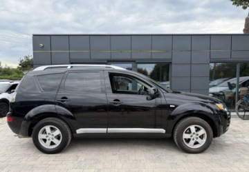 Mitsubishi Outlander II 2.4 MIVEC 170KM 2009 Mitsubishi Outlander Mitsubishi Outlander 2.4 Intense 2.4 Benzyna 170KM, zdjęcie 23