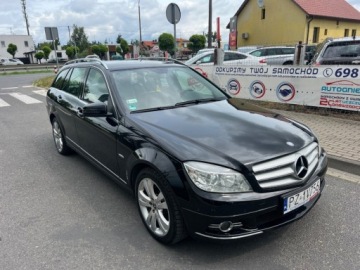 Mercedes Klasa C W204 Kombi T204 1.8 180 CGI BlueEFFICIENCY 156KM 2010 Mercedes-Benz Klasa C AUTOMAT KLIMATYZACJA POLSKORY GRZANE FOTELE PARKTRON, zdjęcie 3