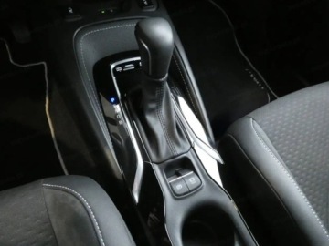 Toyota Corolla XII TS Kombi Facelifting 1.8 Hybrid 140KM 2026 Od ręki - Executive 1.8 Hybrid 140KM | Podgrzewane fotele!, zdjęcie 10