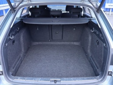 Skoda Superb III Kombi Facelifting 2.0 TSI 190KM 2020 Skoda Superb 2.0 TSI, Salon Polska, Serwis ASO, zdjęcie 13