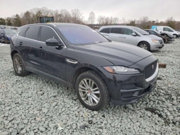 Jaguar F-Pace SUV 3.0 V6 340KM 2017 Jaguar F-Pace 2017 JAGUAR F-PACE PRESTIGE 3.0 Benzyna 340KM, zdjęcie 3