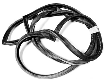 USZCZELKA BAGAŻNIKA MERCEDES W110 W111 W112