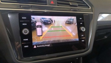 Volkswagen Tiguan II SUV 1.5 TSI EVO 150KM 2020 Volkswagen Tiguan 1.5 TSI EVO Life 150 KM DSG Salon PL Serwis ASO Klima, zdjęcie 21