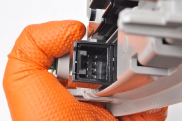 HONDA HR-V III OSVĚTLENÍ LAMPA KABINY INTERIÉR 8A480-T24-Y011-M1 23R