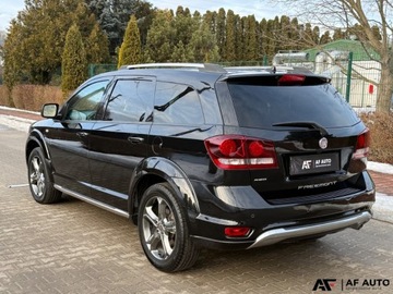 Fiat Freemont 2.0 Multijet II 16v 170KM 2014 Fiat Freemont Wersja CROSS 2.0 MultiJet 2 170km 4x4 2.0 Diesel 170KM, zdjęcie 8