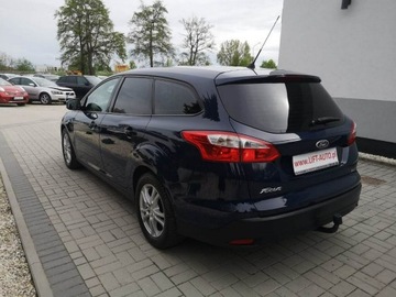 Ford Focus III Kombi 1.0 EcoBoost 125KM 2013 Ford Focus 1.0 ECOBOOST 125KM # Klima # Alu # LED, zdjęcie 6