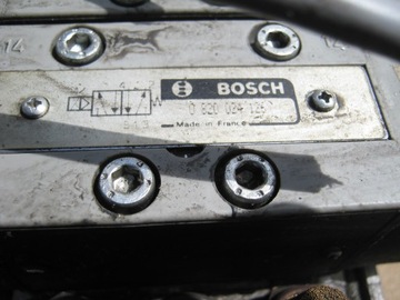Клапанный остров Bosch Rexroth Valves 0820024126