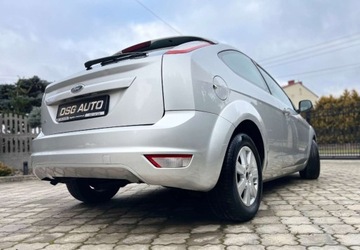 Ford Focus II Coupe-Cabriolet 1.6 Duratec 16V 100KM 2009 Ford Focus Ford Focus 1.6 benzyna 1 wlasciciel 1.6 Benzyna 101KM, zdjęcie 17