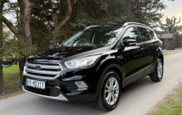 Ford Kuga II SUV Facelifting 1.5 EcoBoost 150KM 2019 Ford Kuga Ford Kuga 1.5 EcoBoost 2x4 Titanium 1.5 Benzyna 150KM, zdjęcie 1
