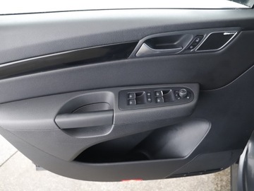 Volkswagen Sharan II Van Facelifting 1.4 TSI 150KM 2021 Volkswagen Sharan 1.4TSI 150KM 7os Webasto Panoram, zdjęcie 26