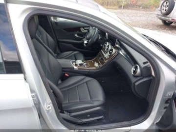Mercedes Klasa C W205 2015 Mercedes-Benz Klasa C 2015 MERCEDES-BENZ C 300 LUXURY 4MATIC 2.0 Benzyna, zdjęcie 14