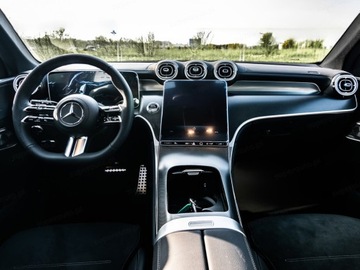 Mercedes GLC C254/X254 Coupe 2.0 200 204KM 2025 GLC Coupe 200 4-Matic AMG Line 2.0 (204KM) 2025, zdjęcie 7