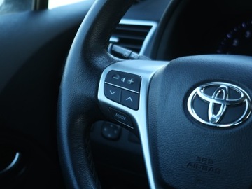 Toyota Avensis III Sedan Facelifting 2.0 Valvematic 152KM 2013 Toyota Avensis 2.0 Valvematic, Salon Polska, zdjęcie 18