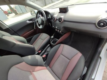 Audi A1 I Hatchback 3d 1.6 TDI 105KM 2012 Audi A1 5 drzwi bardzo zadbane 1.6tdi, zdjęcie 14