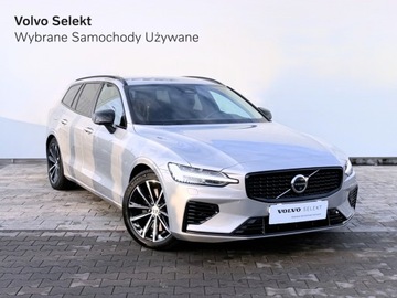 Volvo V60 II  2024 Volvo V60 V60 T6 Plug-In 350KM | AWD | Plus Dark |, zdjęcie 1
