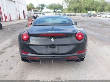 Ferrari California 2015 Ferrari California 2015, T, 3.9 3.9 Benzyna 555KM, zdjęcie 11