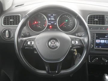 Volkswagen Polo V Hatchback 3d Facelifting 1.2 TSI BlueMotion Technology 90KM 2017 VW Polo 1.2 TSI, Salon Polska, Serwis ASO, DSG, zdjęcie 14