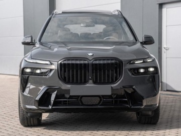 BMW X7 SUV Facelifting 3.0 40d 352KM 2026 BMW X7 xDrive40d Sport Suv 3.0 (352KM) 2026, zdjęcie 3