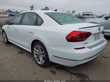 Volkswagen Passat B8 2019 Volkswagen Passat 2019 VOLKSWAGEN PASSAT 2.0T WOLFSBURG EDITION 2.0 Benzyna, zdjęcie 3
