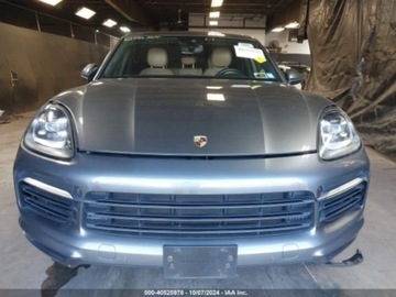 Porsche Cayenne III 2019 Porsche Cayenne 2019 PORSCHE CAYENNE 3.0 Benzyna 335KM, zdjęcie 9