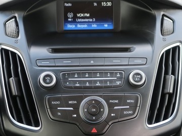 Ford Focus III Kombi Facelifting 1.5 TDCi 95KM 2015 Ford Focus 1.5 TDCi, Salon Polska, Serwis ASO, zdjęcie 11