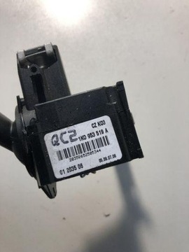 1K0953519A PŘEPÍNAČE STĚRAČE 1.4 TSI ECOFUEL 110 2011 VW PASSAT B7 (362)