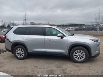 Toyota 2024 Toyota Grand Highlander 2024r., 4x4, 2.4L 2.4 Benzyna 265KM, zdjęcie 4