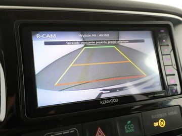 Mitsubishi Outlander III SUV Facelifting 2017 2.0 150KM 2017 Mitsubishi Outlander klima auto grzane fotele, zdjęcie 23