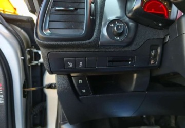 DS 5 Hatchback (Citroen) 2.0 HDi 163KM 2012 Citroen DS5 Citroen DS5 HDi 165 Business 2.0 Diesel 163KM, zdjęcie 18