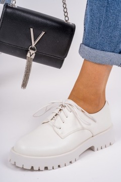 Белые мокасины на шнуровке Женская обувь Elma 39