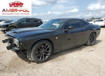 Dodge Challenger III 2021 Dodge Challenger RT Scat Pack 2021 6.4l 6.4 Benzyna 485KM
