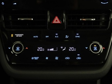 Hyundai IONIQ Hatchback Facelifting (Hybrid) 1.6 GDI 141KM 2020 Hyundai IONIQ HEV klima auto kamera i czujnik, zdjęcie 25