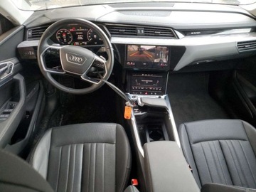 Audi Q8 2024 Audi Q8 E-Tron Premium Plus 2024 Elektryczny 355KM, zdjęcie 8